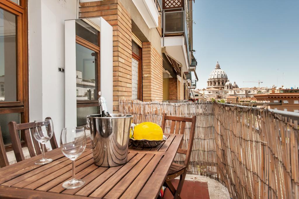 Bed and Breakfast S. Pietro Terrace Рим Экстерьер фото